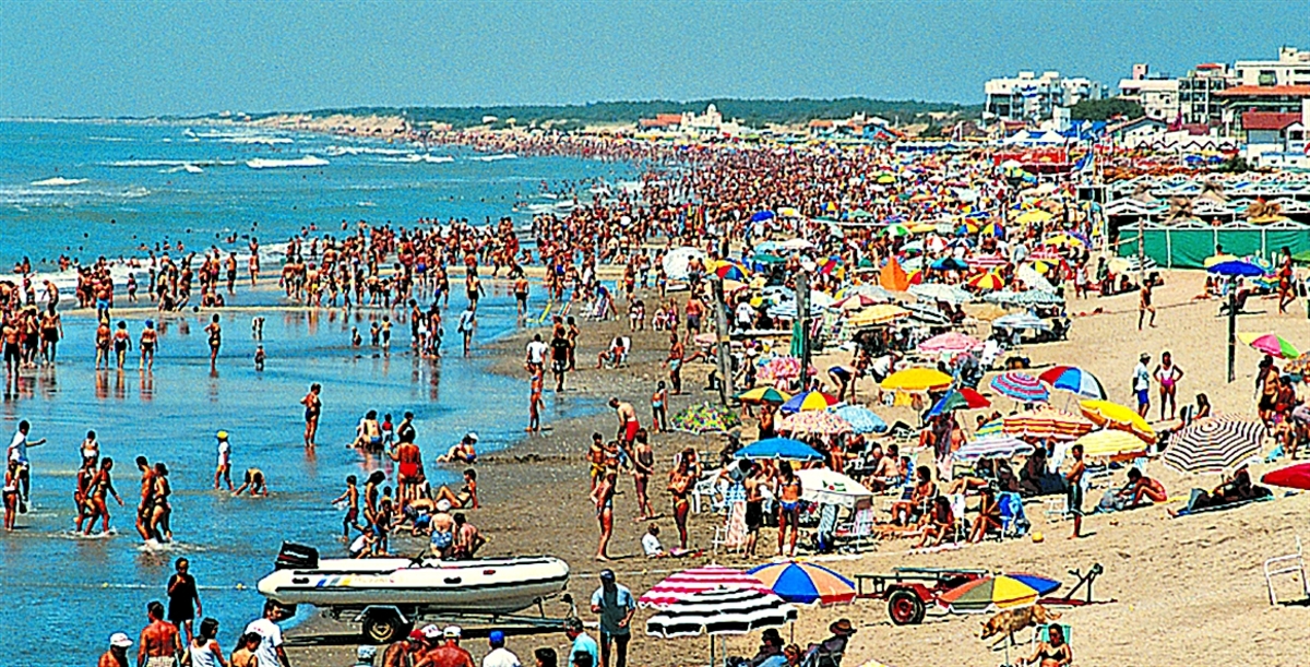Villa Gesell - Vacaciones Económicas — 2